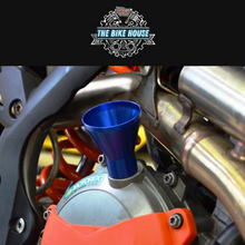 Load image into Gallery viewer, HUSQVARNA, HUSABERG ANODISED BLUE OIL FILLER FUNNEL

