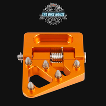 Load image into Gallery viewer, Anodised Orange Folding Brake Pedal Tip Fitment #2
